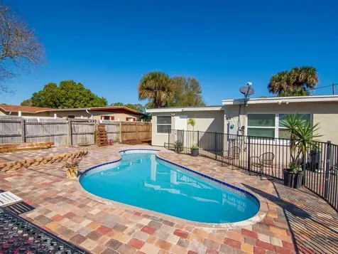 703 5th Place Vero Beach FL 32962