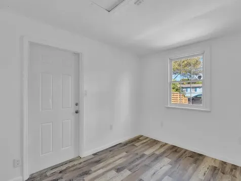 703 5th Place Vero Beach FL 32962