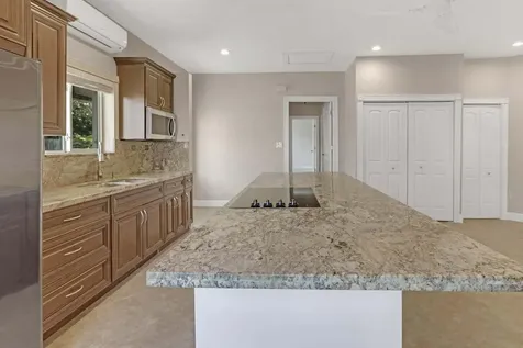 4500 Sw 25th Terrace Dania FL 33312