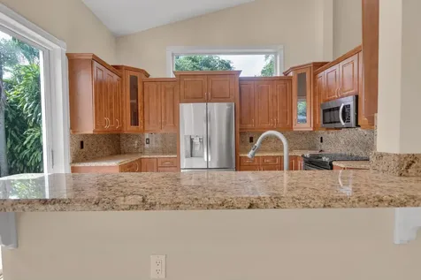 4500 Sw 25th Terrace Dania FL 33312