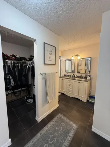 1021 Springdale Circle Palm Springs FL 33461