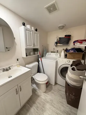 1021 Springdale Circle Palm Springs FL 33461