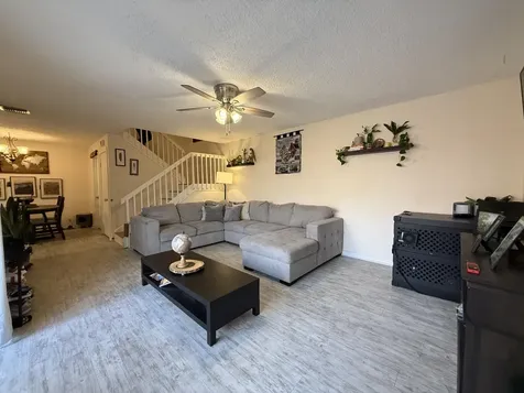 1021 Springdale Circle Palm Springs FL 33461