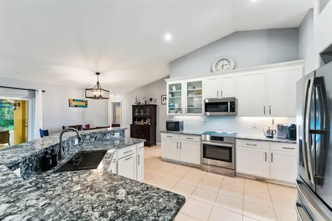 2136 Sw Panther Trace Stuart FL 34997