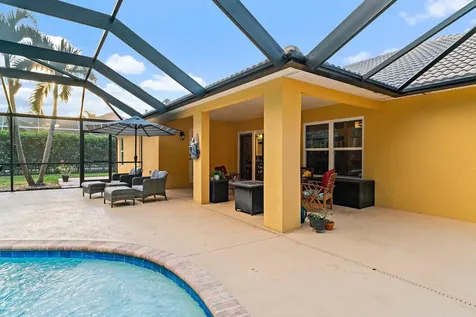 2136 Sw Panther Trace Stuart FL 34997