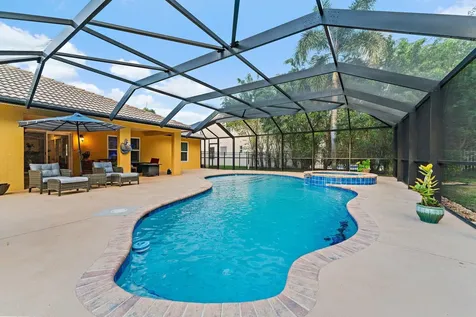 2136 Sw Panther Trace Stuart FL 34997