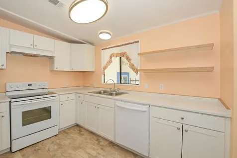 522 Hemingway Terrace Fort Pierce FL 34982