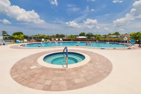 522 Hemingway Terrace Fort Pierce FL 34982