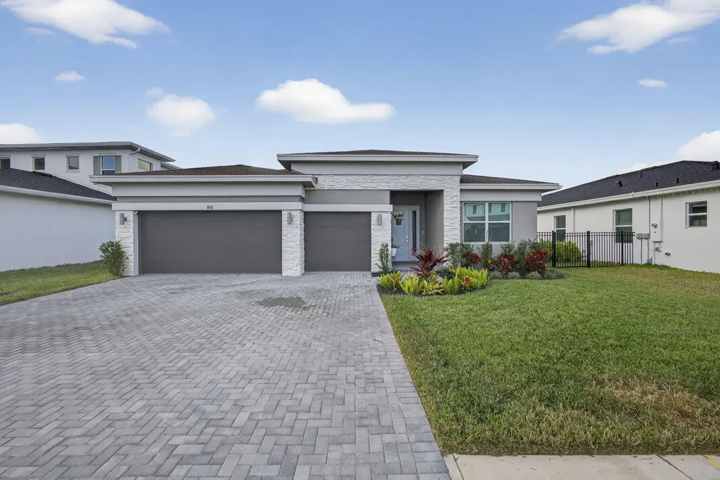 1543 Stockbridge Street Loxahatchee FL 33470