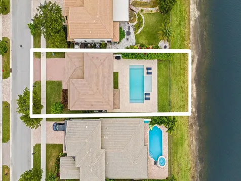 8683 Grand Prix Lane Boynton Beach FL 33472
