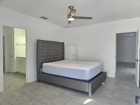 2574 Sw Cameo Boulevard Port Saint Lucie FL 34953