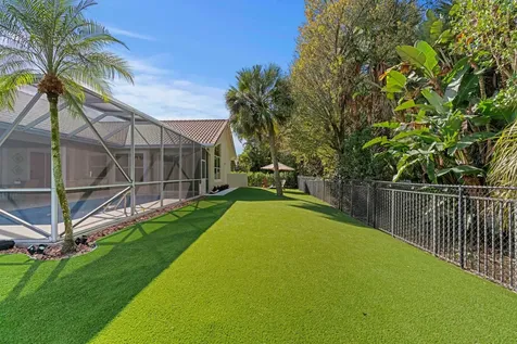 9061 Cypress Hollow Drive Palm Beach Gardens FL 33418