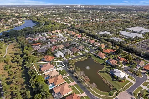 9061 Cypress Hollow Drive Palm Beach Gardens FL 33418
