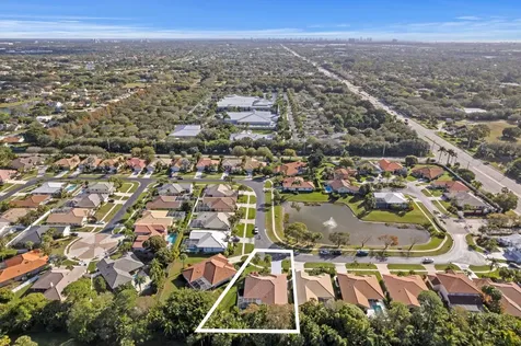9061 Cypress Hollow Drive Palm Beach Gardens FL 33418