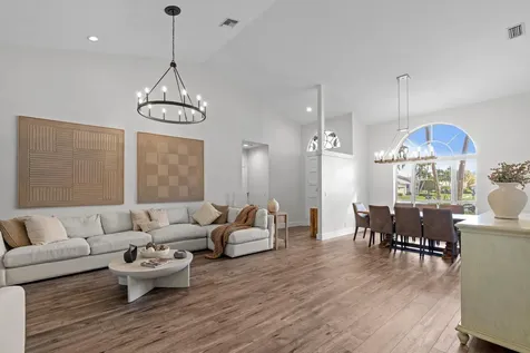 9061 Cypress Hollow Drive Palm Beach Gardens FL 33418