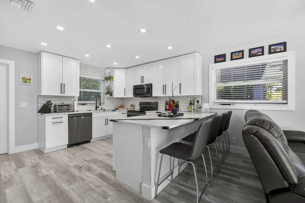 2388 S Wallen Drive Palm Beach Gardens FL 33410