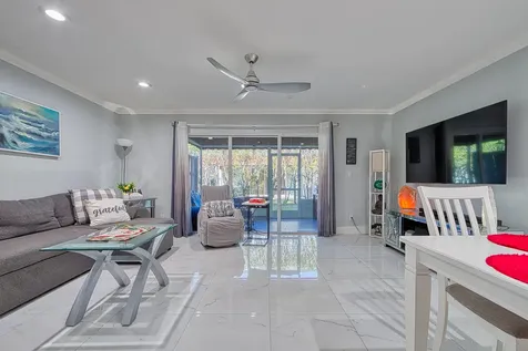 5235 Sapphire Valley Boca Raton FL 33486