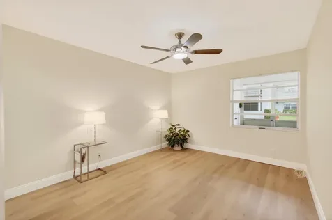 826 Normandy R Delray Beach FL 33484