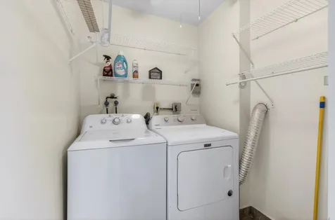 826 Normandy R Delray Beach FL 33484