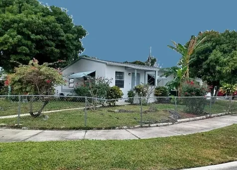 1060 W 26th Court Riviera Beach FL 33404