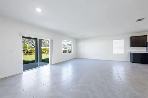 4058 SW Jaqust Street Port Saint Lucie FL 34953