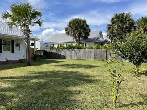 2263 4th Avenue Vero Beach FL 32962