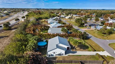 2263 4th Avenue Vero Beach FL 32962