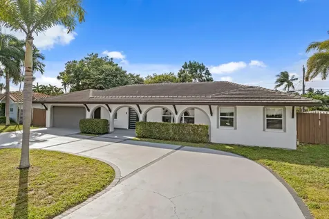 383 Denny Court Boca Raton FL 33486