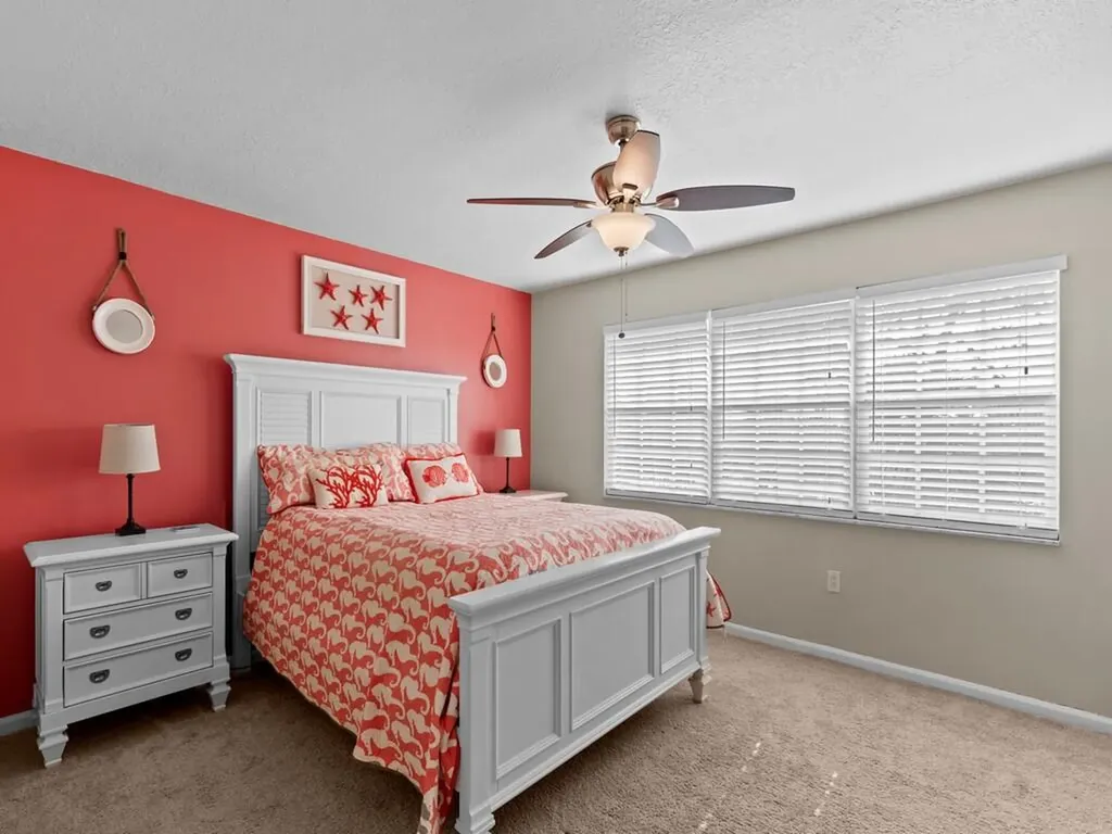 1901 Indian River Boulevard Vero Beach FL 32960