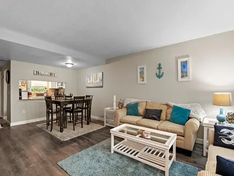 1901 Indian River Boulevard Vero Beach FL 32960