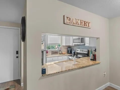 1901 Indian River Boulevard Vero Beach FL 32960