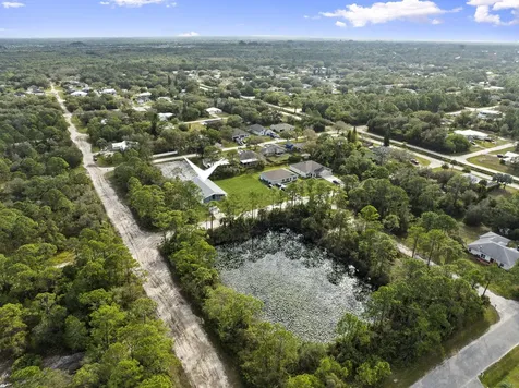 9376 103rd Court Vero Beach FL 32967