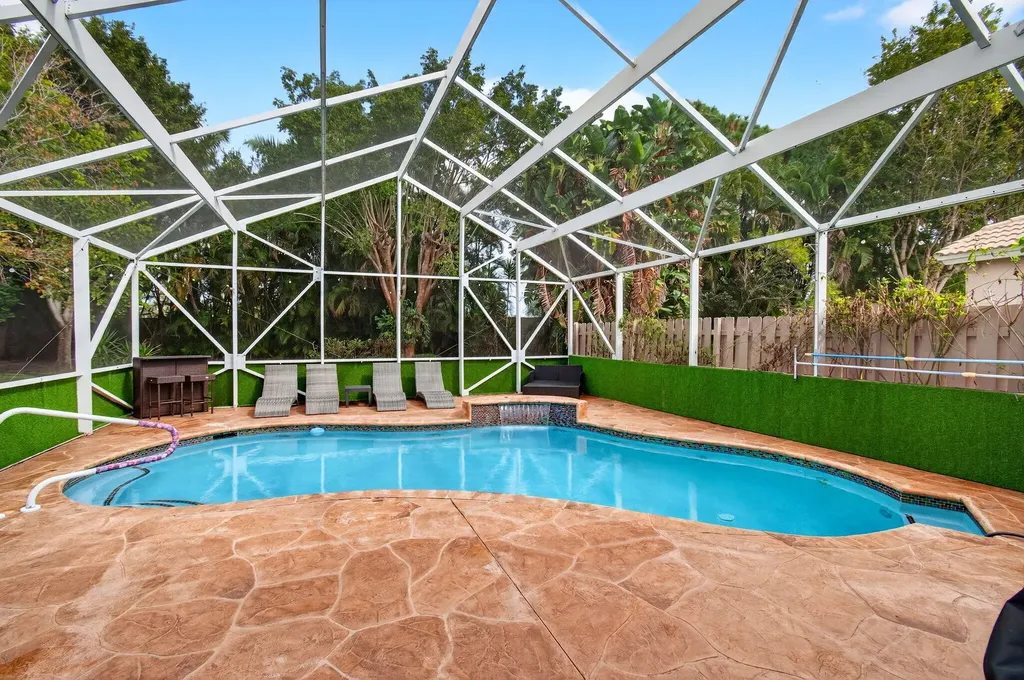 6737 Southport Drive Boynton Beach FL 33472