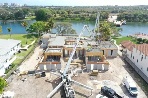 13102 Flamingo Terrace Palm Beach Gardens FL 33410