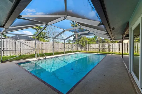 4147 Beech Avenue Palm Beach Gardens FL 33410