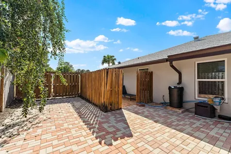 4147 Beech Avenue Palm Beach Gardens FL 33410