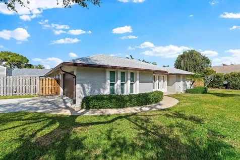 4147 Beech Avenue Palm Beach Gardens FL 33410