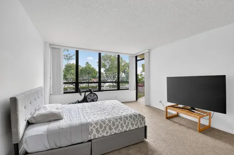 799 Jeffery Street Boca Raton FL 33487