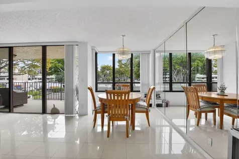 799 Jeffery Street Boca Raton FL 33487
