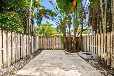 830 Ne 19th Avenue Fort Lauderdale FL 33304
