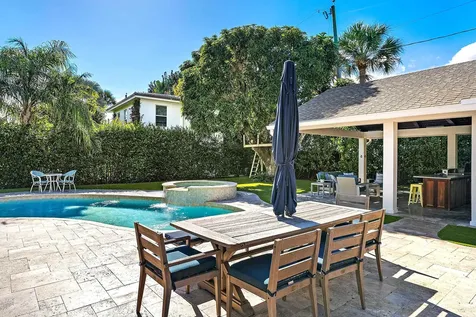 3109 Washington Road West Palm Beach FL 33405