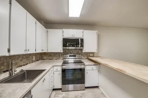 1607 16th Lane Palm Beach Gardens FL 33418