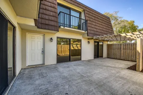 1607 16th Lane Palm Beach Gardens FL 33418