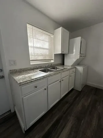 1245 W 35th Street Riviera Beach FL 33404