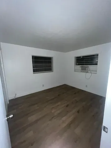 1245 W 35th Street Riviera Beach FL 33404
