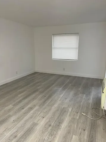 1245 W 35th Street Riviera Beach FL 33404