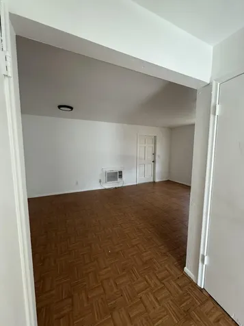 1245 W 35th Street Riviera Beach FL 33404