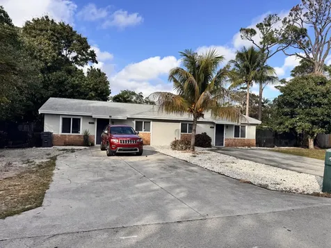 4411 Maine Street Lake Worth FL 33461