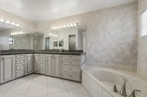 8870 Nw 49th Drive Coral Springs FL 33067