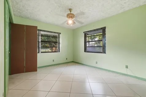 8870 Nw 49th Drive Coral Springs FL 33067